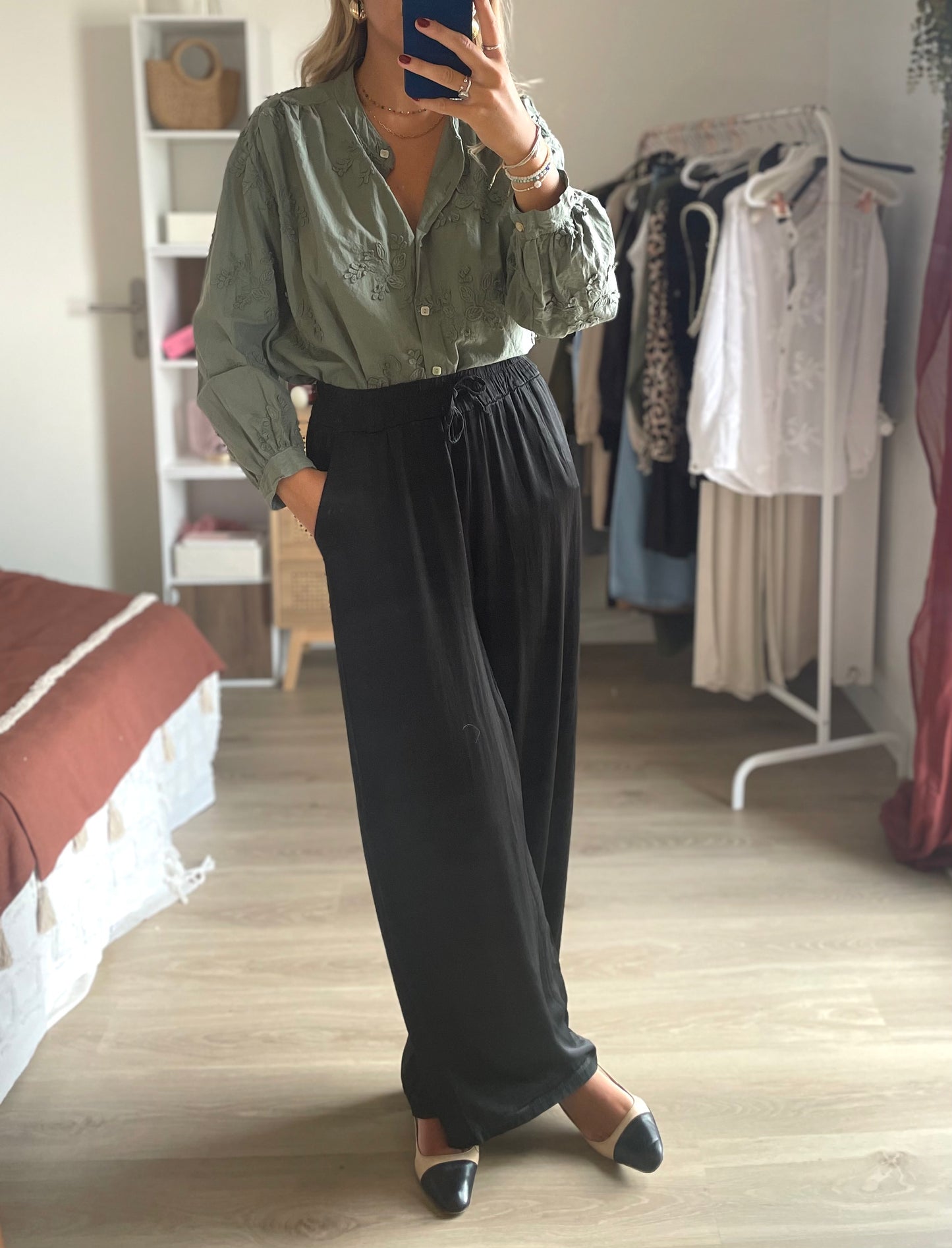 Pantalon satiné noir JUNA