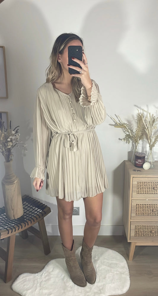 Robe plissée beige AVA